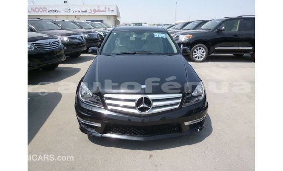 Buy Import Mercedes-Benz 200 Black Car in Import - Dubai in Marquesas Buy Import Mercedes-Benz 200 Black Car in Import - Dubai in Marquesas