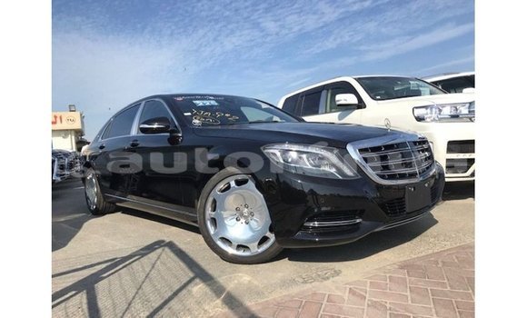 Acheter Import Voiture Mercedes-Benz 190 Noir à Import - Dubai, Marquesas