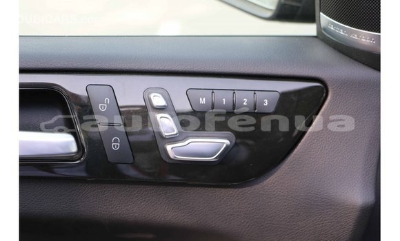 Acheter Import Voiture Mercedes-Benz 190 Noir à Import - Dubai, Marquesas Acheter Import Voiture Mercedes-Benz 190 Noir à Import - Dubai, Marquesas