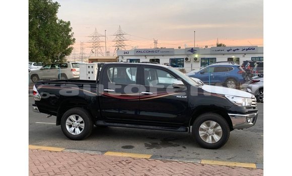 Buy Import Toyota Hilux Black Car in Import - Dubai in Marquesas Buy Import Toyota Hilux Black Car in Import - Dubai in Marquesas