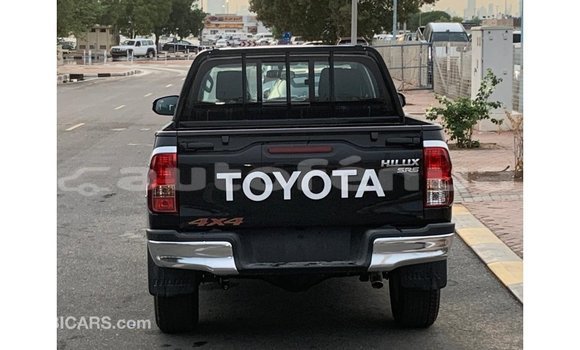 Buy Import Toyota Hilux Black Car in Import - Dubai in Marquesas Buy Import Toyota Hilux Black Car in Import - Dubai in Marquesas