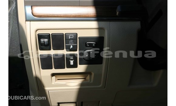 Acheter Import Voiture Toyota Land Cruiser Noir à Import - Dubai, Marquesas Acheter Import Voiture Toyota Land Cruiser Noir à Import - Dubai, Marquesas