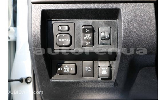 Acheter Import Voiture Toyota Tundra Blanc à Import - Dubai, Marquesas Acheter Import Voiture Toyota Tundra Blanc à Import - Dubai, Marquesas