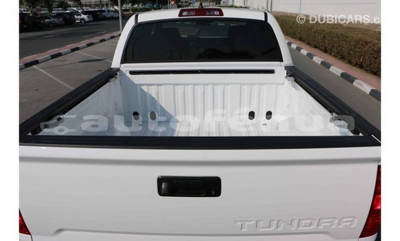 Acheter Import Voiture Toyota Tundra Blanc à Import - Dubai, Marquesas Acheter Import Voiture Toyota Tundra Blanc à Import - Dubai, Marquesas