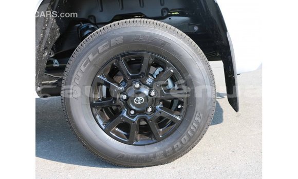 Acheter Import Voiture Toyota Tundra Blanc à Import - Dubai, Marquesas Acheter Import Voiture Toyota Tundra Blanc à Import - Dubai, Marquesas