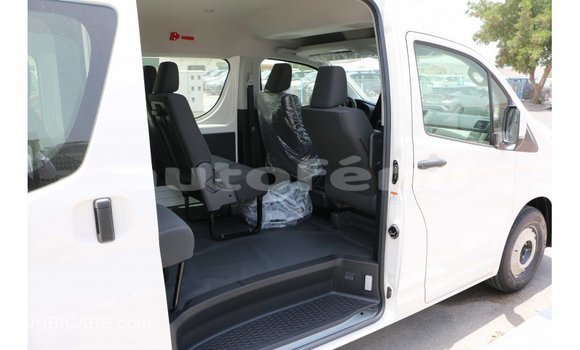 Acheter Import Voiture Toyota Hiace Blanc à Import - Dubai, Marquesas Acheter Import Voiture Toyota Hiace Blanc à Import - Dubai, Marquesas
