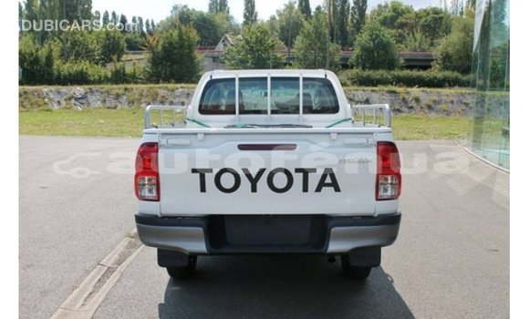 Buy Import Toyota Hilux White Car in Import - Dubai in Marquesas Buy Import Toyota Hilux White Car in Import - Dubai in Marquesas
