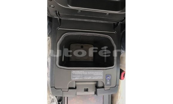 Acheter Import Voiture Toyota Land Cruiser Noir à Import - Dubai, Marquesas Acheter Import Voiture Toyota Land Cruiser Noir à Import - Dubai, Marquesas