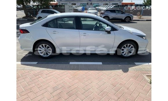 Buy Import Toyota Corolla White Car in Import - Dubai in Marquesas Buy Import Toyota Corolla White Car in Import - Dubai in Marquesas