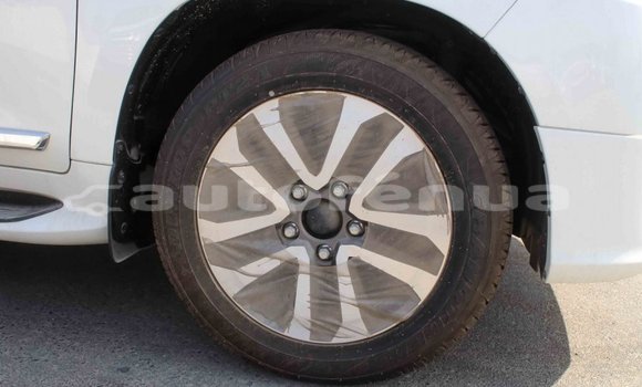 Buy Import Toyota Land Cruiser White Car in Import - Dubai in Marquesas Buy Import Toyota Land Cruiser White Car in Import - Dubai in Marquesas