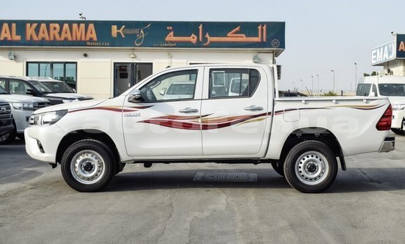 Buy Import Toyota Hilux White Car in Import - Dubai in Marquesas Buy Import Toyota Hilux White Car in Import - Dubai in Marquesas