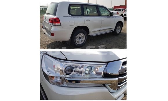 Buy Import Toyota Land Cruiser White Car in Import - Dubai in Marquesas Buy Import Toyota Land Cruiser White Car in Import - Dubai in Marquesas