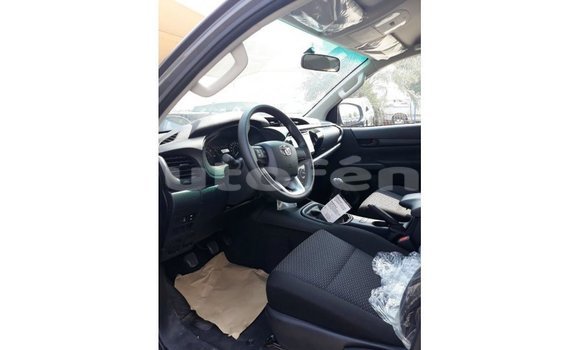 Buy Import Toyota Hilux Black Car in Import - Dubai in Marquesas Buy Import Toyota Hilux Black Car in Import - Dubai in Marquesas