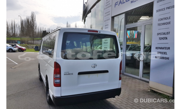 Buy Import Toyota Hiace White Car in Import - Dubai in Marquesas Buy Import Toyota Hiace White Car in Import - Dubai in Marquesas