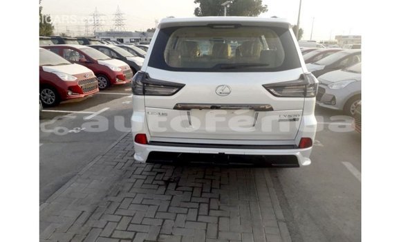 Buy Import Lexus LX White Car in Import - Dubai in Marquesas Buy Import Lexus LX White Car in Import - Dubai in Marquesas