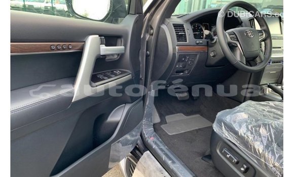 Buy Import Toyota Land Cruiser Other Car in Import - Dubai in Marquesas Buy Import Toyota Land Cruiser Other Car in Import - Dubai in Marquesas