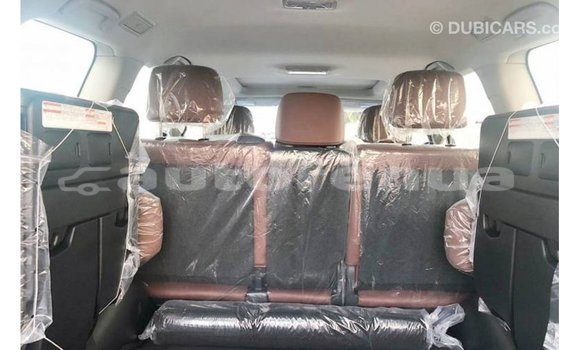 Buy Import Toyota Land Cruiser Black Car in Import - Dubai in Marquesas Buy Import Toyota Land Cruiser Black Car in Import - Dubai in Marquesas