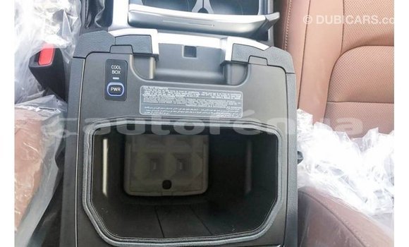 Buy Import Toyota Land Cruiser Black Car in Import - Dubai in Marquesas Buy Import Toyota Land Cruiser Black Car in Import - Dubai in Marquesas