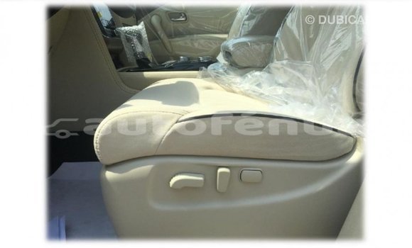 Acheter Import Voiture Nissan Patrol Blanc à Import - Dubai, Marquesas Acheter Import Voiture Nissan Patrol Blanc à Import - Dubai, Marquesas