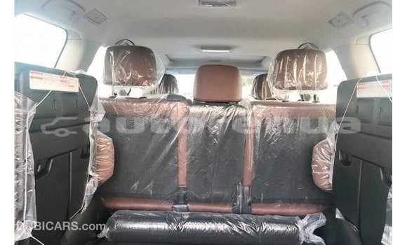 Buy Import Toyota Land Cruiser Black Car in Import - Dubai in Marquesas Buy Import Toyota Land Cruiser Black Car in Import - Dubai in Marquesas