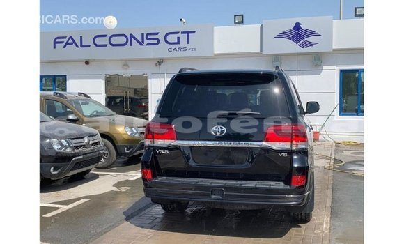 Buy Import Toyota Land Cruiser Black Car in Import - Dubai in Marquesas Buy Import Toyota Land Cruiser Black Car in Import - Dubai in Marquesas