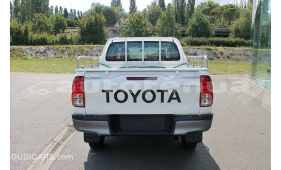 Buy Import Toyota Hilux White Car in Import - Dubai in Marquesas Buy Import Toyota Hilux White Car in Import - Dubai in Marquesas