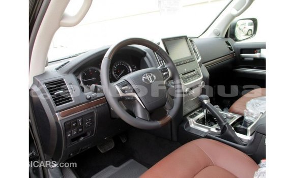 Buy Import Toyota Land Cruiser Black Car in Import - Dubai in Marquesas Buy Import Toyota Land Cruiser Black Car in Import - Dubai in Marquesas
