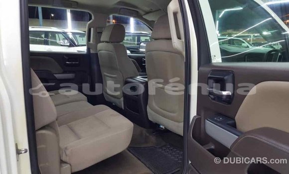 Buy Import Chevrolet Silverado White Car in Import - Dubai in Marquesas Buy Import Chevrolet Silverado White Car in Import - Dubai in Marquesas