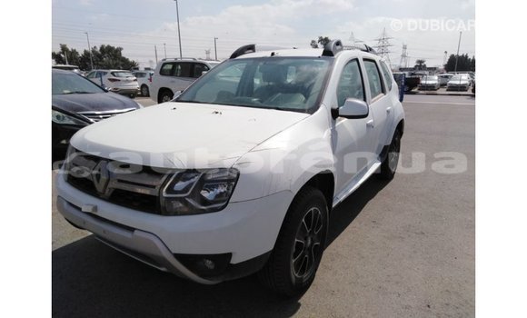 Acheter Import Voiture Renault Duster Blanc à Import - Dubai, Marquesas Acheter Import Voiture Renault Duster Blanc à Import - Dubai, Marquesas