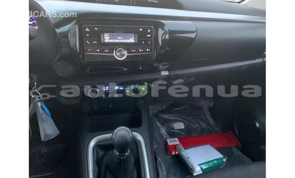 Buy Import Toyota Hilux Black Car in Import - Dubai in Marquesas Buy Import Toyota Hilux Black Car in Import - Dubai in Marquesas
