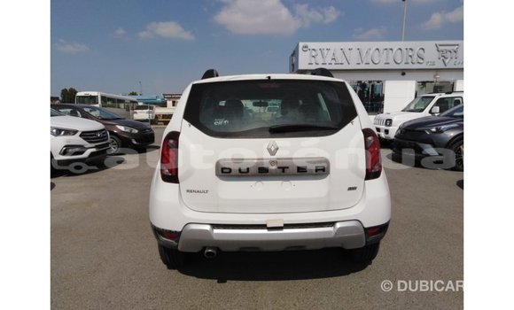 Acheter Import Voiture Renault Duster Blanc à Import - Dubai, Marquesas Acheter Import Voiture Renault Duster Blanc à Import - Dubai, Marquesas