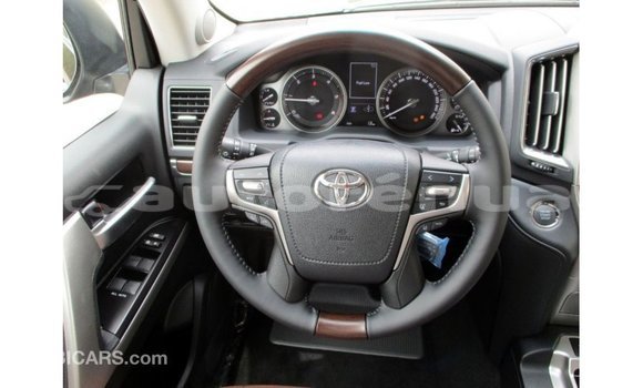 Buy Import Toyota Land Cruiser Black Car in Import - Dubai in Marquesas Buy Import Toyota Land Cruiser Black Car in Import - Dubai in Marquesas