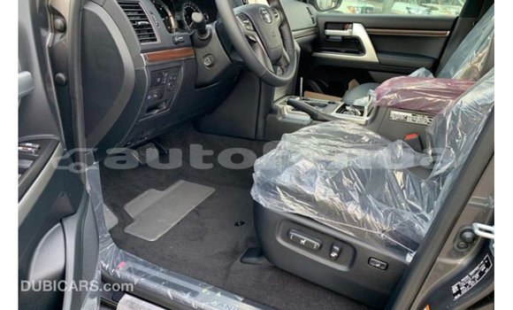 Buy Import Toyota Land Cruiser Black Car in Import - Dubai in Marquesas Buy Import Toyota Land Cruiser Black Car in Import - Dubai in Marquesas