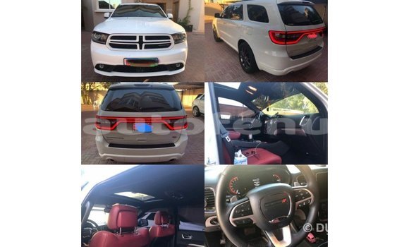 Acheter Import Voiture Dodge Durango Blanc à Import - Dubai, Marquesas