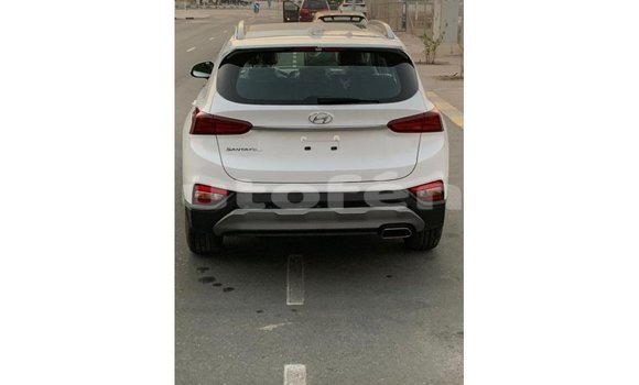 Acheter Import Voiture Hyundai Santa Fe Blanc à Import - Dubai, Marquesas Acheter Import Voiture Hyundai Santa Fe Blanc à Import - Dubai, Marquesas
