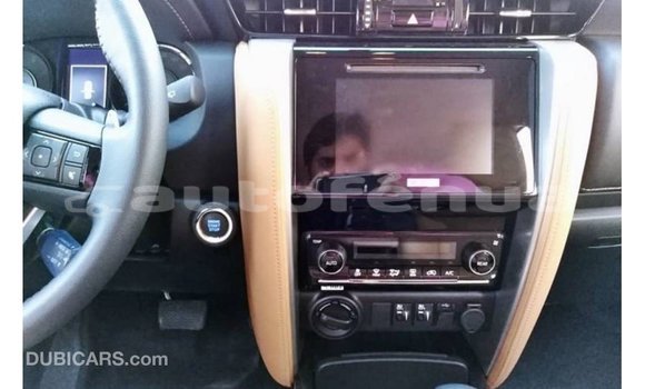 Buy Import Toyota Fortuner White Car in Import - Dubai in Marquesas Buy Import Toyota Fortuner White Car in Import - Dubai in Marquesas
