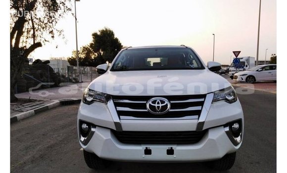 Buy Import Toyota Fortuner White Car in Import - Dubai in Marquesas Buy Import Toyota Fortuner White Car in Import - Dubai in Marquesas