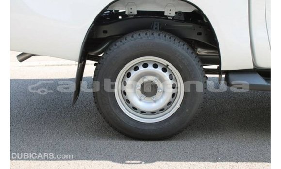 Buy Import Toyota Hilux White Car in Import - Dubai in Marquesas Buy Import Toyota Hilux White Car in Import - Dubai in Marquesas