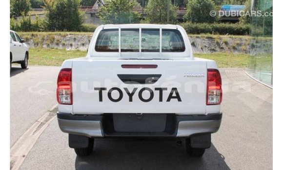 Buy Import Toyota Hilux White Car in Import - Dubai in Marquesas Buy Import Toyota Hilux White Car in Import - Dubai in Marquesas