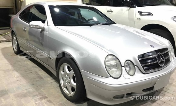 Buy Import Mercedes-Benz 190 (W201) Other Car in Import - Dubai in Marquesas Buy Import Mercedes-Benz 190 (W201) Other Car in Import - Dubai in Marquesas