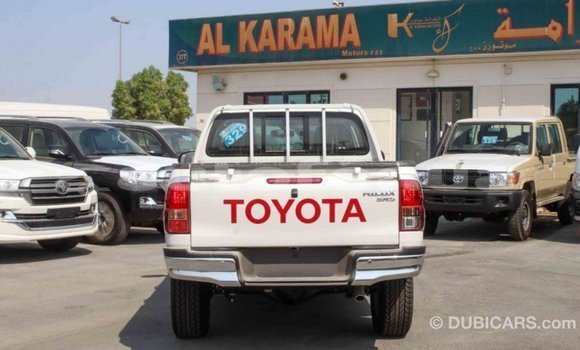 Acheter Import Voiture Toyota Hilux Blanc à Import - Dubai, Marquesas Acheter Import Voiture Toyota Hilux Blanc à Import - Dubai, Marquesas