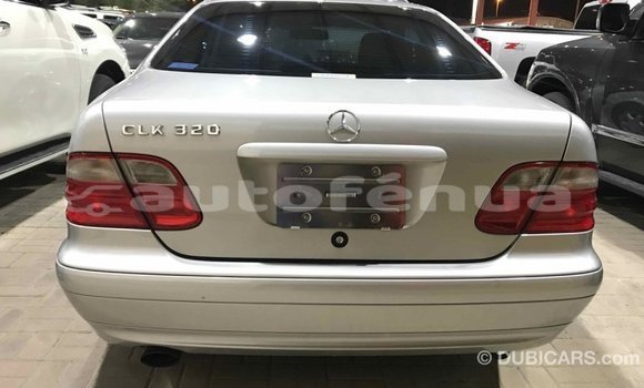 Buy Import Mercedes-Benz 190 (W201) Other Car in Import - Dubai in Marquesas Buy Import Mercedes-Benz 190 (W201) Other Car in Import - Dubai in Marquesas