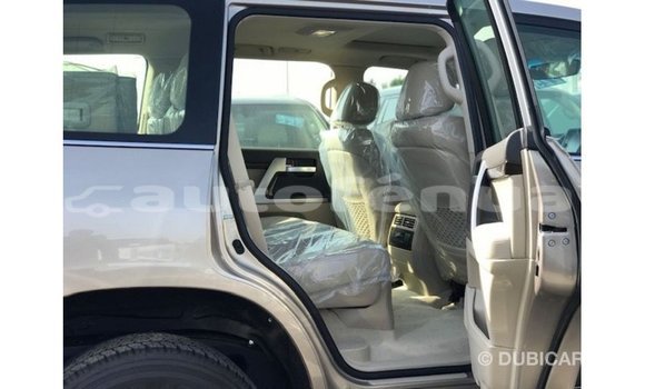 Acheter Import Voiture Toyota Land Cruiser Autre à Import - Dubai, Marquesas Acheter Import Voiture Toyota Land Cruiser Autre à Import - Dubai, Marquesas