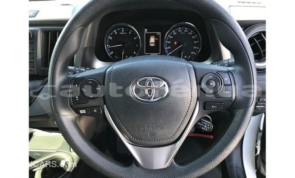 Buy Import Toyota 4Runner White Car in Import - Dubai in Marquesas Buy Import Toyota 4Runner White Car in Import - Dubai in Marquesas