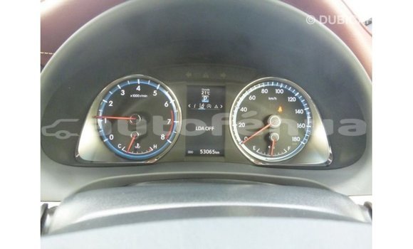 Acheter Import Voiture Toyota Harrier Marron à Import - Dubai, Marquesas Acheter Import Voiture Toyota Harrier Marron à Import - Dubai, Marquesas