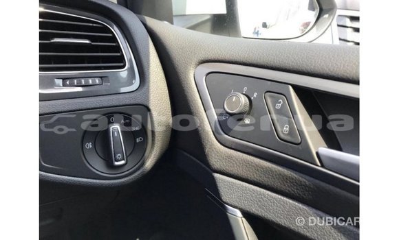 Acheter Import Voiture Volkswagen Golf Blanc à Import - Dubai, Marquesas Acheter Import Voiture Volkswagen Golf Blanc à Import - Dubai, Marquesas