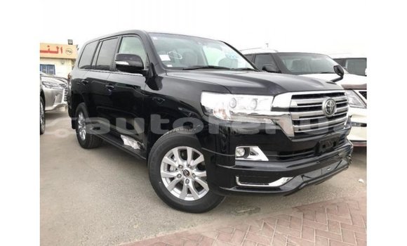 Acheter Import Voiture Toyota Land Cruiser Noir à Import - Dubai, Marquesas