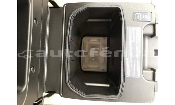 Acheter Import Voiture Toyota Land Cruiser Noir à Import - Dubai, Marquesas Acheter Import Voiture Toyota Land Cruiser Noir à Import - Dubai, Marquesas