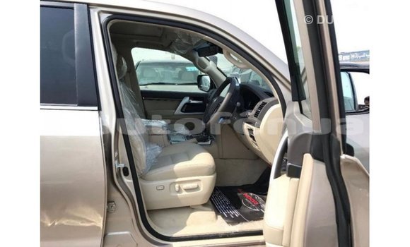 Buy Import Toyota Land Cruiser Other Car in Import - Dubai in Marquesas Buy Import Toyota Land Cruiser Other Car in Import - Dubai in Marquesas
