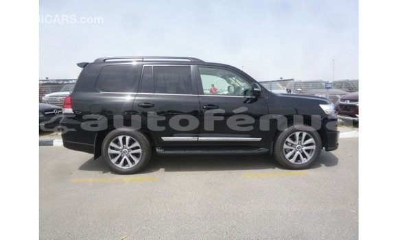 Buy Import Toyota Land Cruiser Black Car in Import - Dubai in Marquesas Buy Import Toyota Land Cruiser Black Car in Import - Dubai in Marquesas